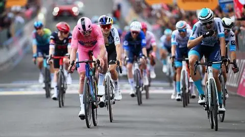 Niesamowita walka lidera. Wygrał trzeci etap w tegorocznym Giro