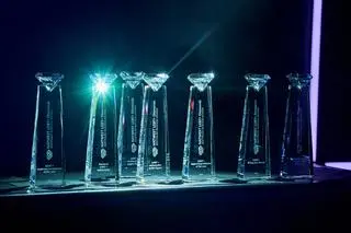 Statuetki LGBT+ Diamonds Awards
