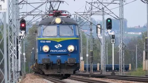 PKP Cargo nie może wozić polskiego wojska? Powraca zdementowany przekaz