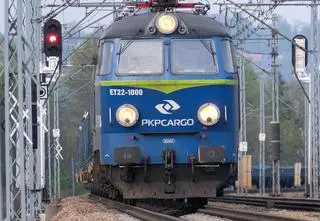 PKP Cargo i transporty polskiego wojska. Wraca fejk Andruszkiewicza 