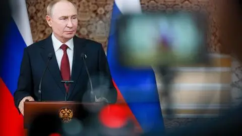 Putin rozmawia z dziennikarzami w Duszanbe. Nagranie z 10 października 