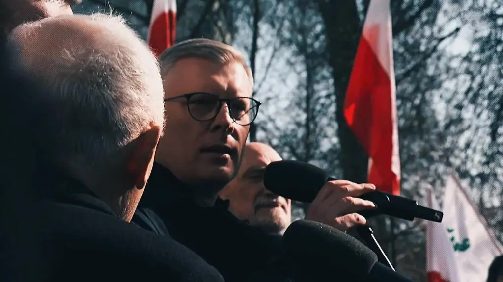 "Nie jest lubiany w PiS". Kim jest jeden z najbardziej zaufanych ludzi Nawrockiego? 