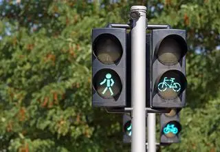 Będzie nowa sygnalizacja świetlna. W pięciu dzielnicach, na 24 przejściach