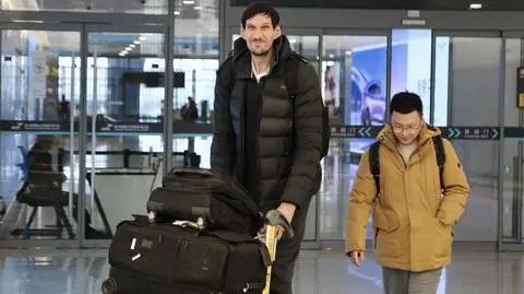 224 cm w traktorze. "Moja wieś piękniejsza niż Paryż"