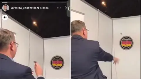 Burmistrz Myślenic Jarosław Szlachetka rzucał rzutkami do darta w flagę Niemiec