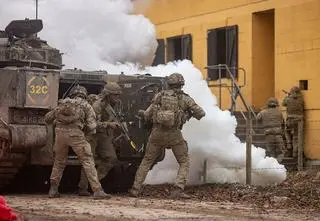 Brytyjczycy zgodzą się na plan NATO. Zwiększą wydatki o 30 miliardów