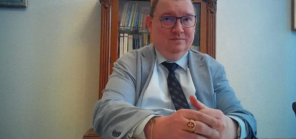 Współpracownik Kornela Morawieckiego, bohater afery wizowej. Kim jest ojciec Maciej?