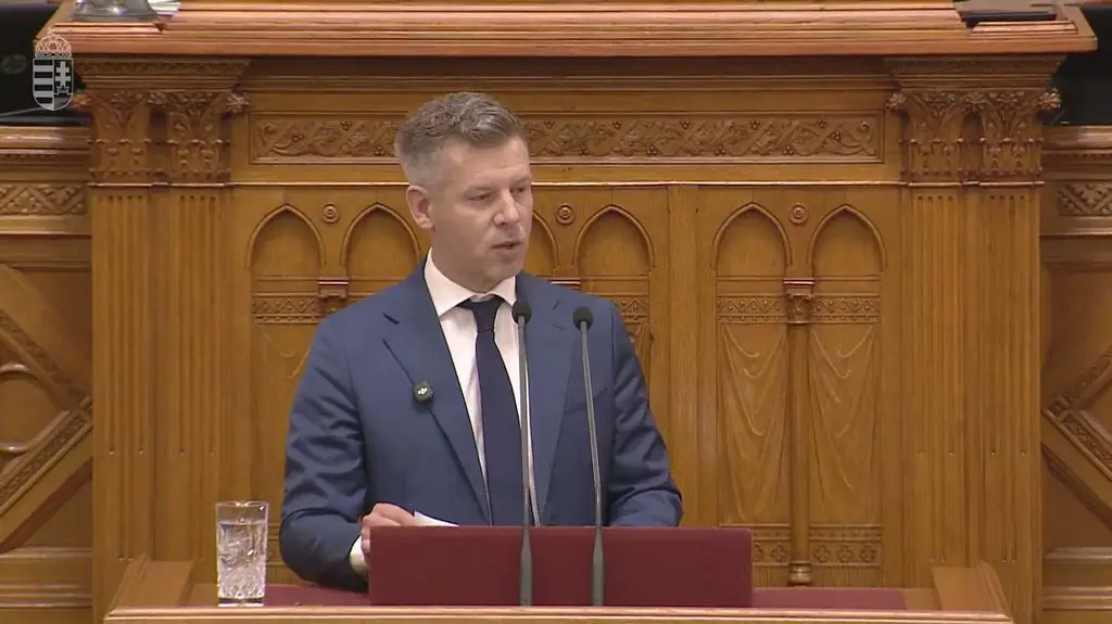 Peter Magyar w parlamencie Węgier 