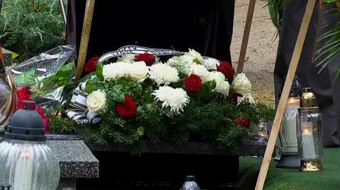 pogrzeb material w plusie2