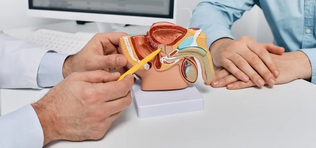 Mężczyzna ma wynik "w normie", więc chowa go do szuflady. A może mieć raka