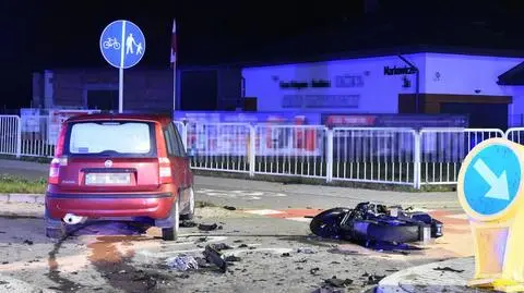 Nie ustąpił pierwszeństwa motocykliście. 19-latek w ciężkim stanie