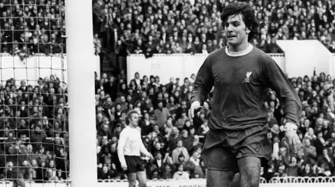 Nie żyje utytułowany były piłkarz. "Kluczowa postać" Liverpoolu