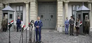 Plan wizyty Magyara w Polsce. "To będzie też policzek dla Orbana"