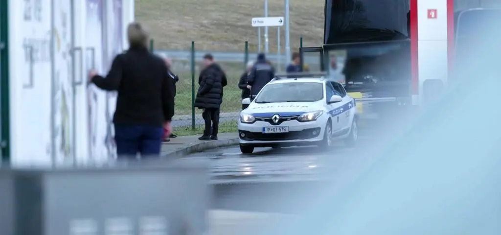"Nie wiedziałem, kogo będę woził". Trzy lata więzienia za przewóz migrantów