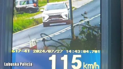 Pędził z prędkością 115 km/h, nie zwolnił nawet przed przejściem
