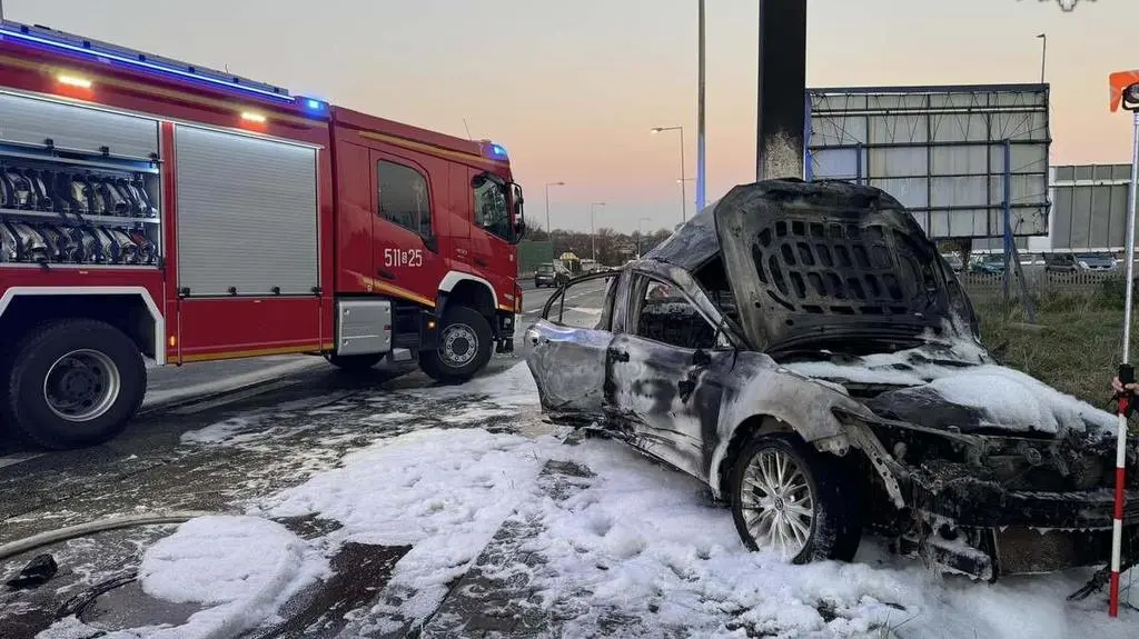 Auto spłonęło na Śląsku