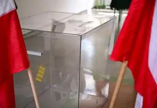 Kto zasiadał w komisjach, w których były nieprawidłowości