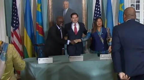 2025-06-27T184935Z_1_LWD572827062025RP1_RTRWNEV_C_5728-RWANDA-CONGO-DIPLOMACY-SIGNING-0016