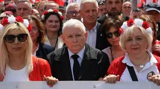 Jarosław Kaczyński na czele marszu Karola Nawrockiego