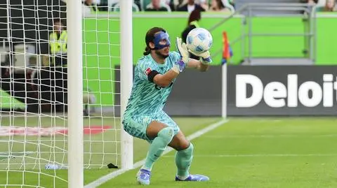 "Broni spektakularnie". Polak w ścisłej czołówce ligi niemieckiej