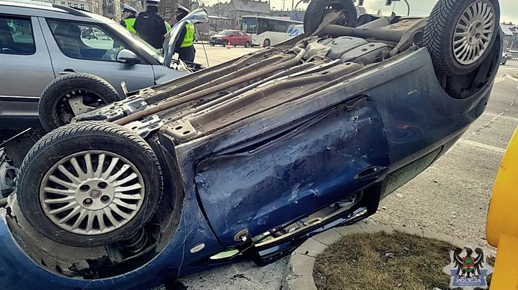 Auto dachowało