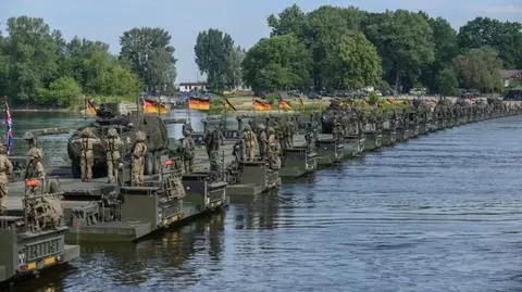 Anakonda niepokoi Rosjan