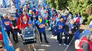 "Ogólnopolski Marsz Niezadowolenia" w Warszawie 
