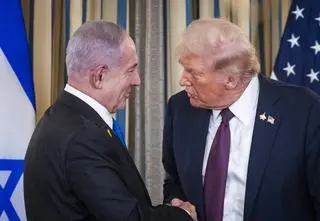 Trump wzywa do natychmiastowego przerwania bombardowań, Netanjahu "zaskoczony"