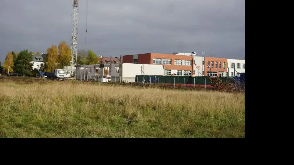 Spór o płot na Wrzosowisku w Toruniu