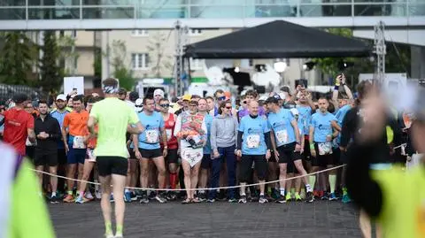 uczestnicy biegu Wings for Life World Run