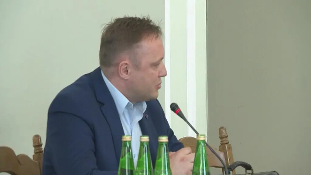 Młotkowski: nadal nie wiadomo czy pieniądze z Amber Gold były brudne
