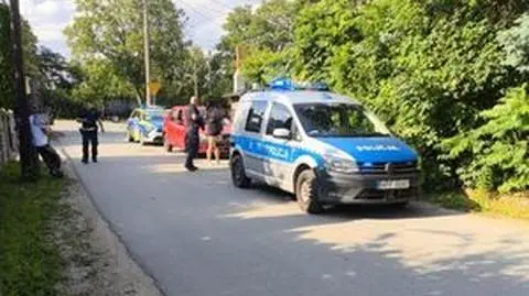 Dwie pijane osoby siedziały na fotelu kierowcy i prowadziły auto w Sieradzu 