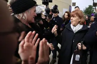 Gisèle Pelicot w sądzie w Awinionie (16.12.2024)
