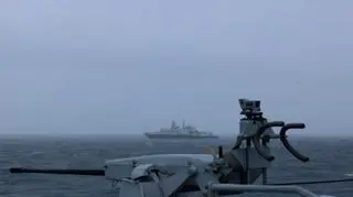 Rosyjski okręt szpiegowski Jantar na misji na północ od Szkocji