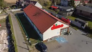 Biernacki stoi za siecią marketów Dino