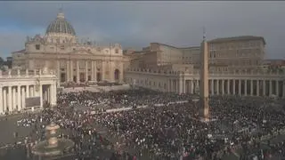 St. Square Piotr. Pope Francis funeral mass
