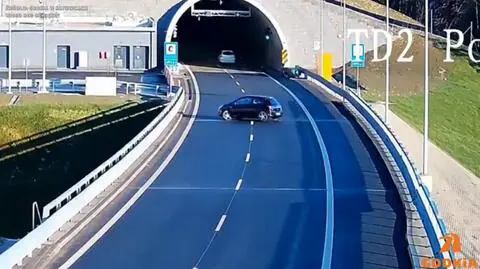 Nagle kierujący zaczął zawracać na trasie S1