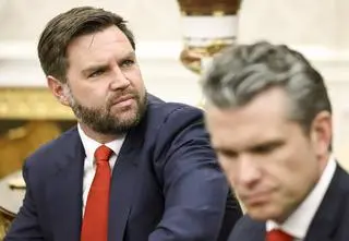 Vance: era niekwestionowanej dominacji USA się skończyła