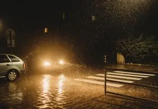Noc pod znakiem alarmów. Także czerwonych