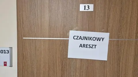 Z pokojów urzędników zniknęły czajniki elektryczne