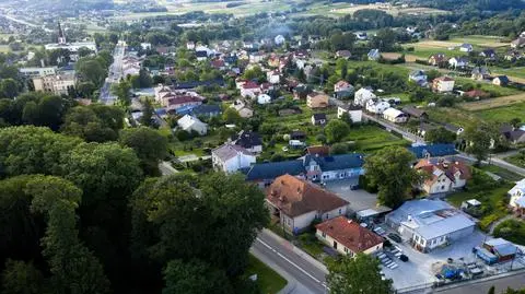 Dziesięć nowych miast na mapie Polski. "Udało się naprawić błędy przeszłości"