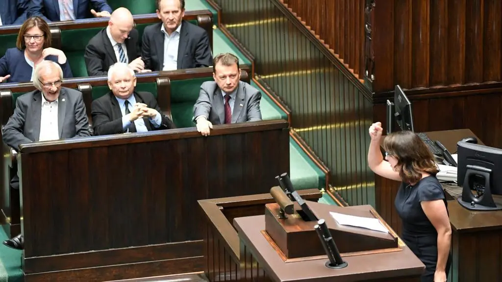 Nowoczesna zgłasza tysiąc poprawek