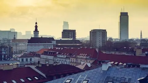 Stopnie alarmowe na terenie całej Polski na kolejne miesiące