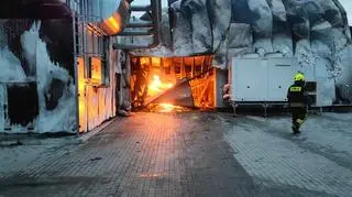 Pożar hal produkcyjnych w Kaninie