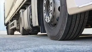 Przybywa długów w transporcie