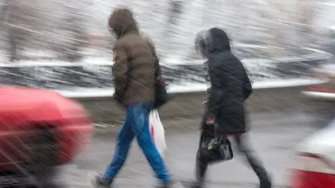 Czeka nas pochmurny dzień. Spadnie deszcz i śnieg