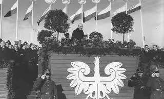 Prezydent RP Ignacy Mościcki na trybunie honorowej podczas Obchodów Święta Niepodległości w Warszawie, 1935-11-10