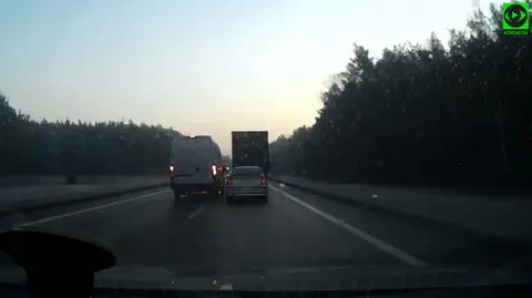Nagranie z "drogi śmierci". Musiał zepchnąć auto, by nie zderzyć się z tirem
