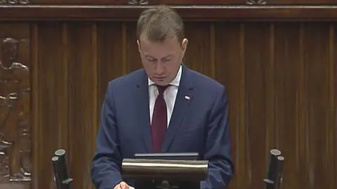 Błaszczak w sprawie nawałnic: nie jesteśmy rządem teoretycznym będziemy pomagać