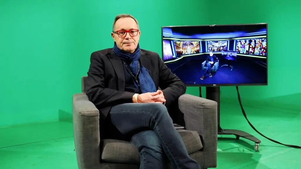 Dwa bilety do Teatru 6. Piętro od programu Szkło Kontaktowe
